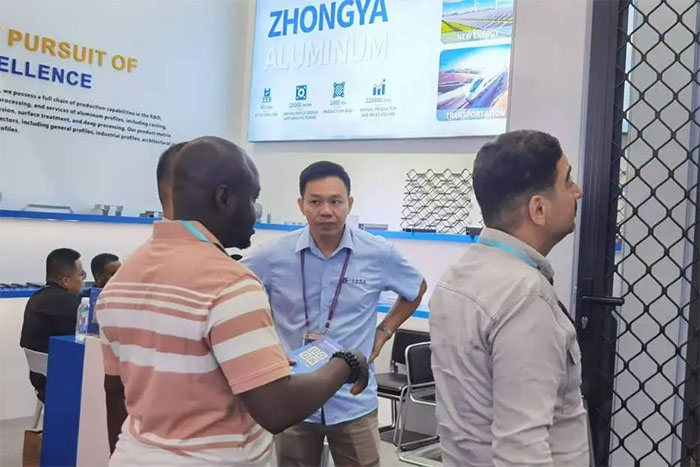 1730361912567871.jpg 廣州廣交會(huì)中亞鋁業(yè)